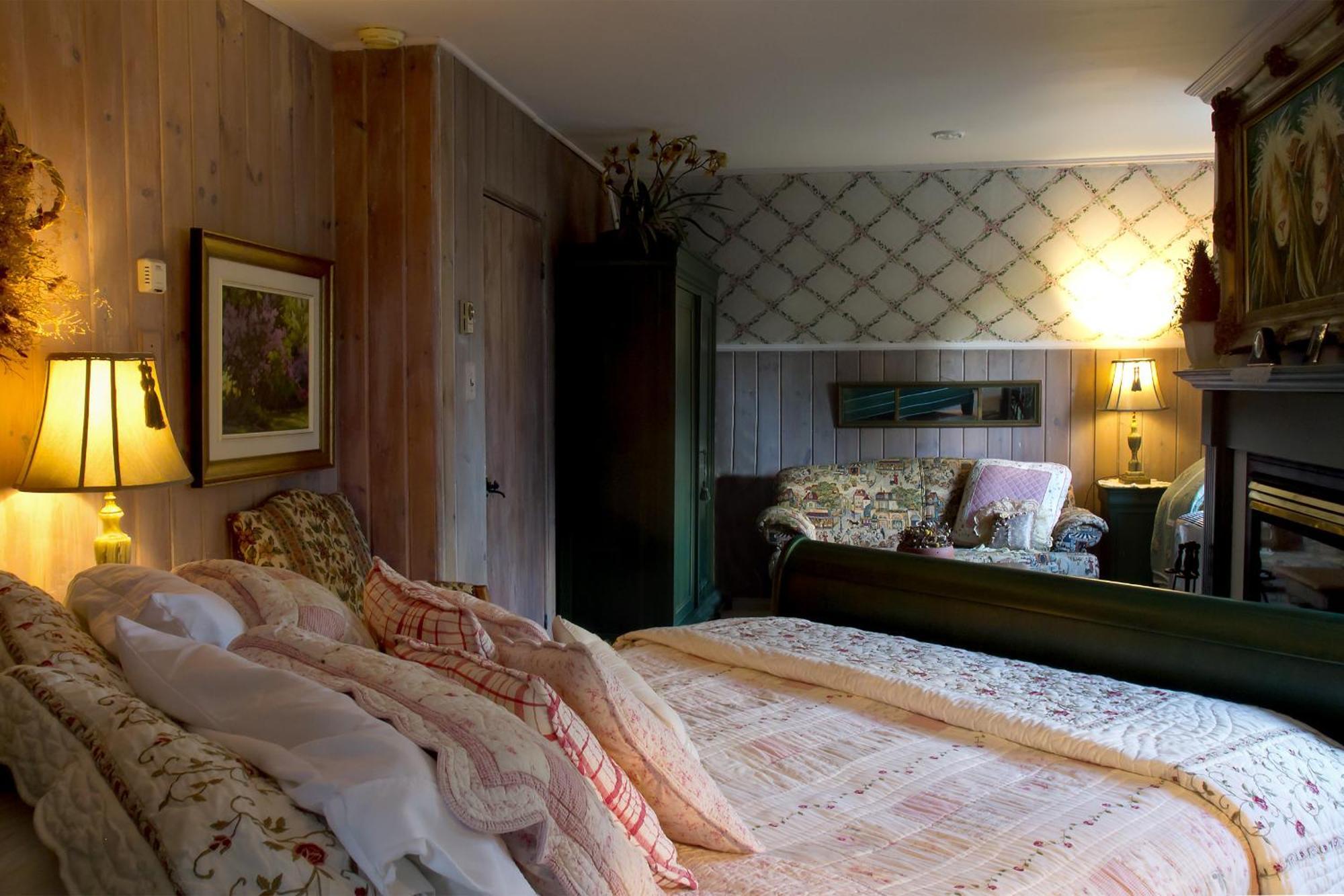Le Petit Clocher Gite Touristique B & B Saint-Sauveur-des-Monts Oda fotoğraf