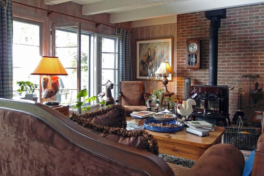 Le Petit Clocher Gite Touristique B & B Saint-Sauveur-des-Monts Dış mekan fotoğraf